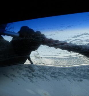 Riis-bilglass: Trygg sikt og profesjonell reparasjon av frontruter